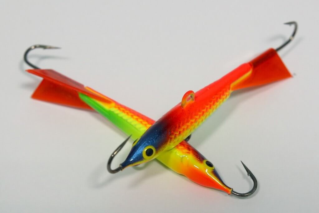 Балансир KRAPAL с красным хвостом